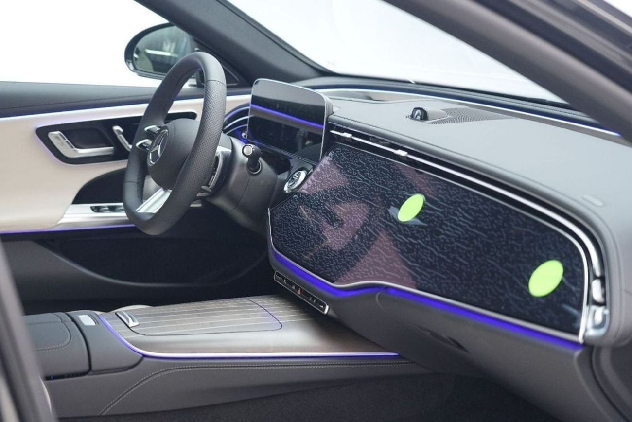 مرسيدس بنز E300 Mercedes-Benz E 300 | 2025 GCC 0km | Agency Warranty | AMG Package | DIGITAL LIGHT