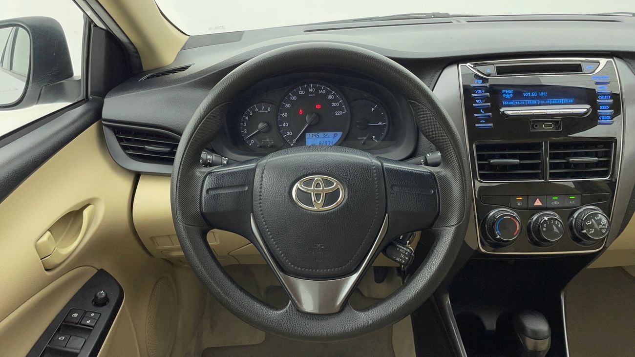 تويوتا يارس SE 1.5 | بدون دفعة مقدمة | اختبار القيادة في المنزل