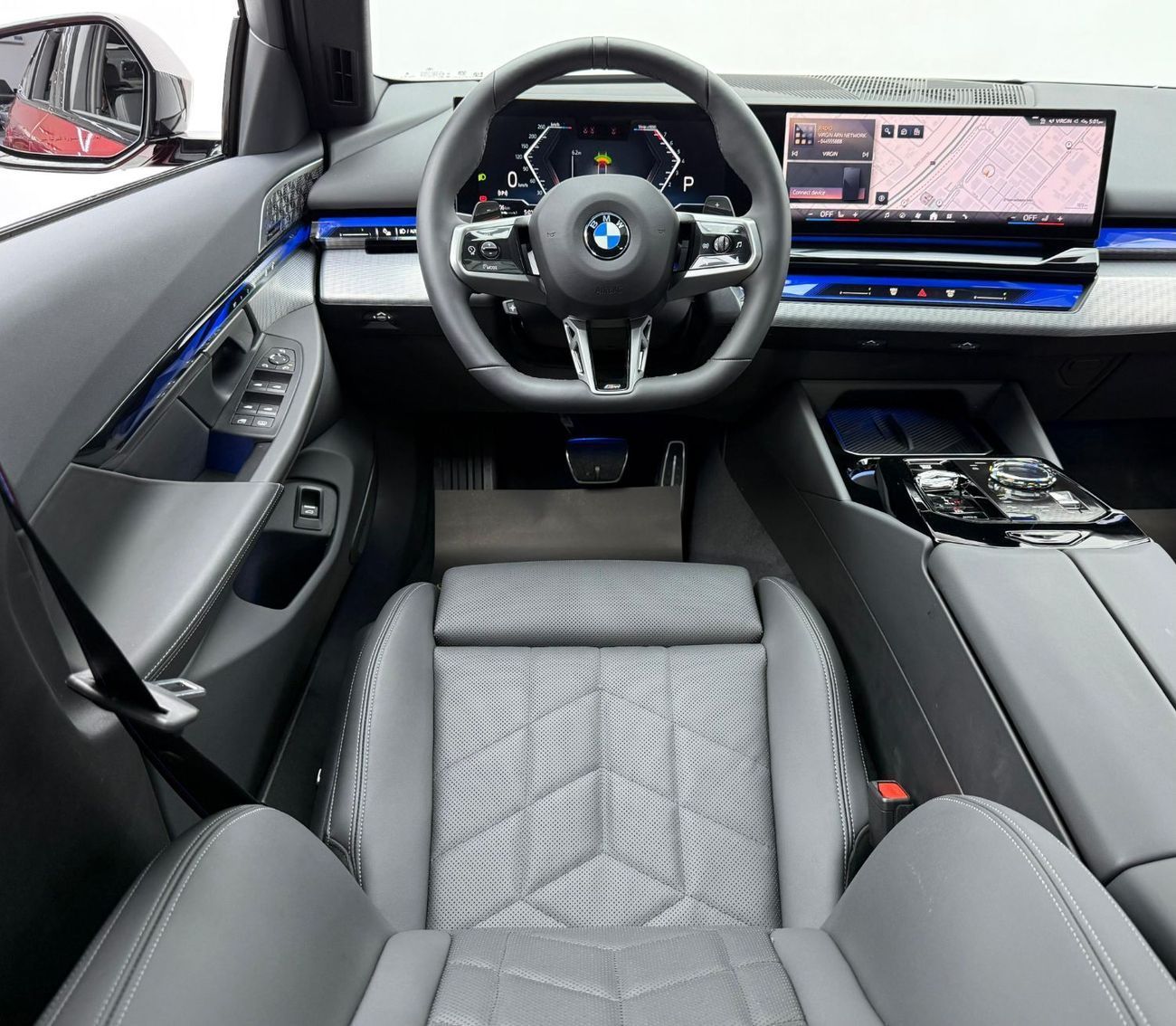 BMW 530i 2025 BMW 530i M-Kit, 2030 BMW Warranty + Service Pack, Fully Loaded, Excellent Condition, GCC