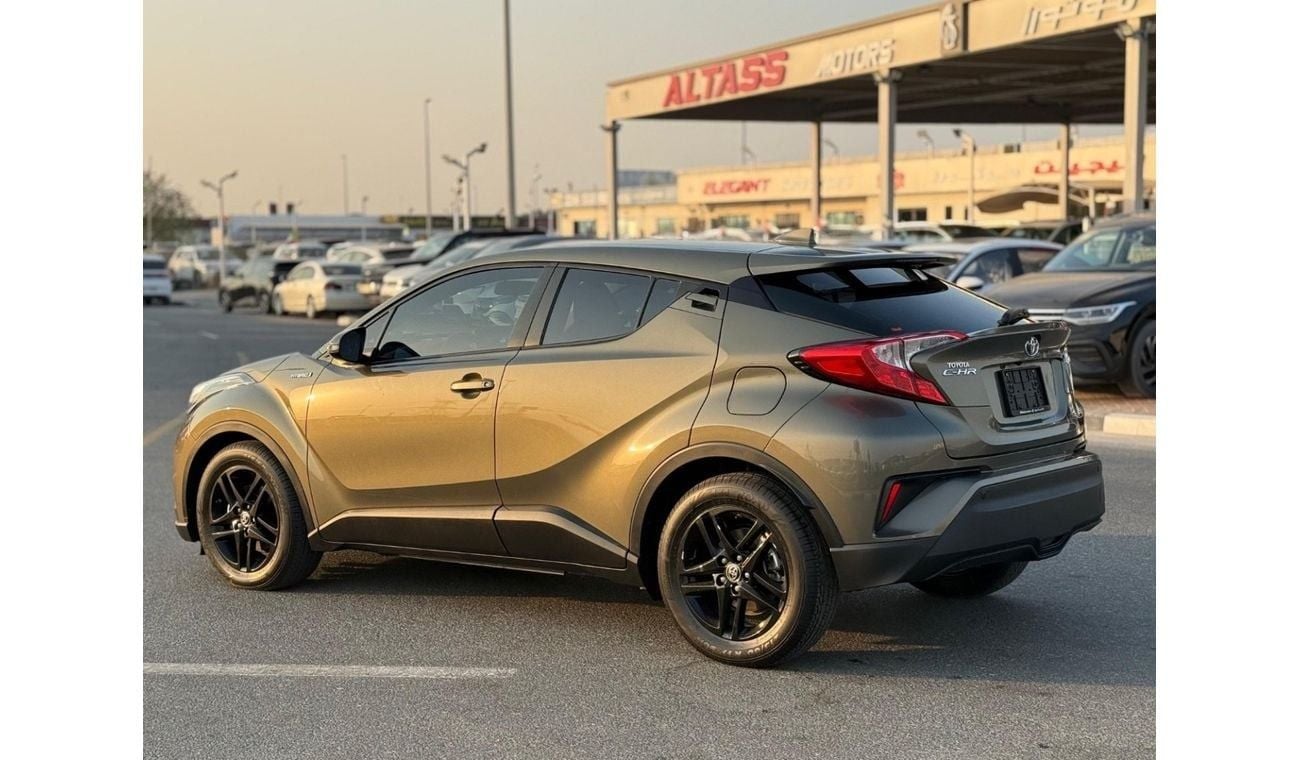 تويوتا CHR Dynamic 1.8L