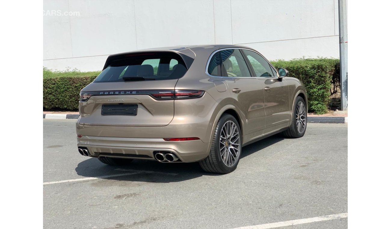 Porsche Cayenne "Brand New"