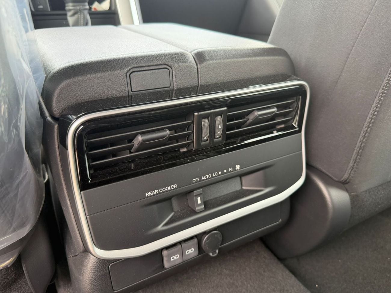 تويوتا لاند كروزر TOYOTA Land Cruiser GXR 4.0 2026 basic