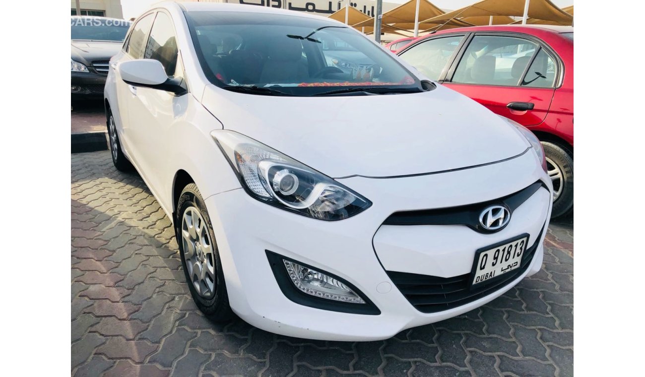 Hyundai i30 LADY DRIVEN 0 DOWN PAYMENT MONTHLY 690