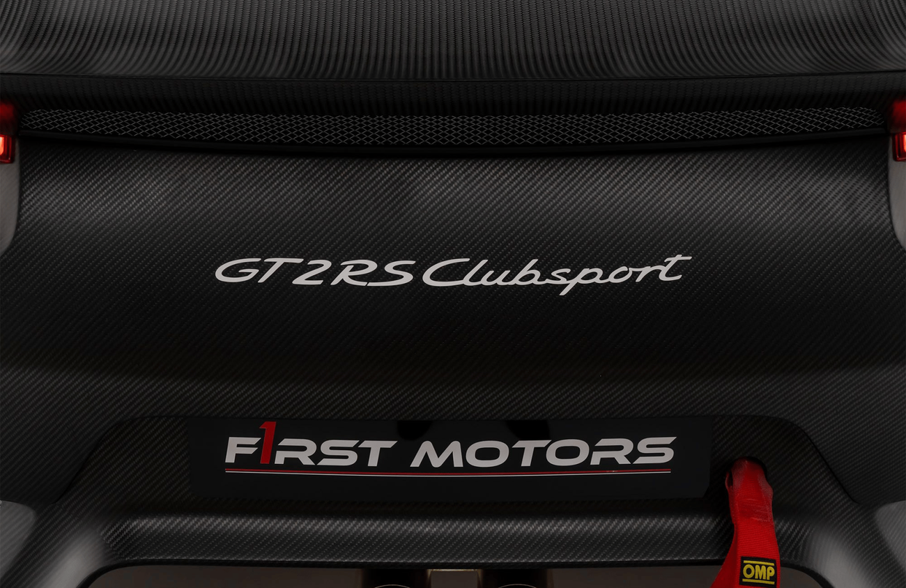 بورش 911 3.8L F-6 Twin-Turbocharged Engine