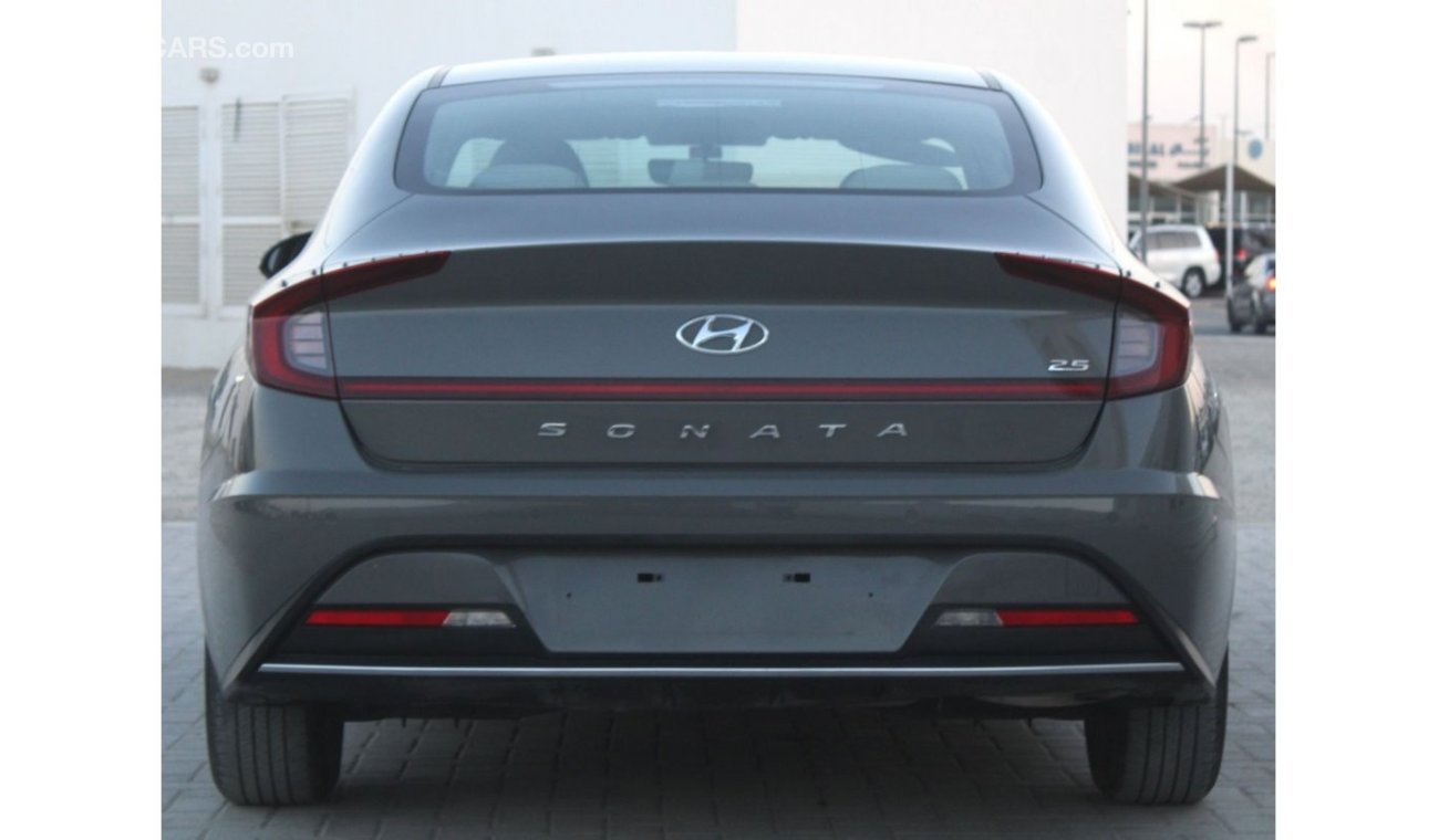 Hyundai Sonata Hyundai Sonata 2020 GCC, in excellent condition, without accidents, very clean from inside and outsi