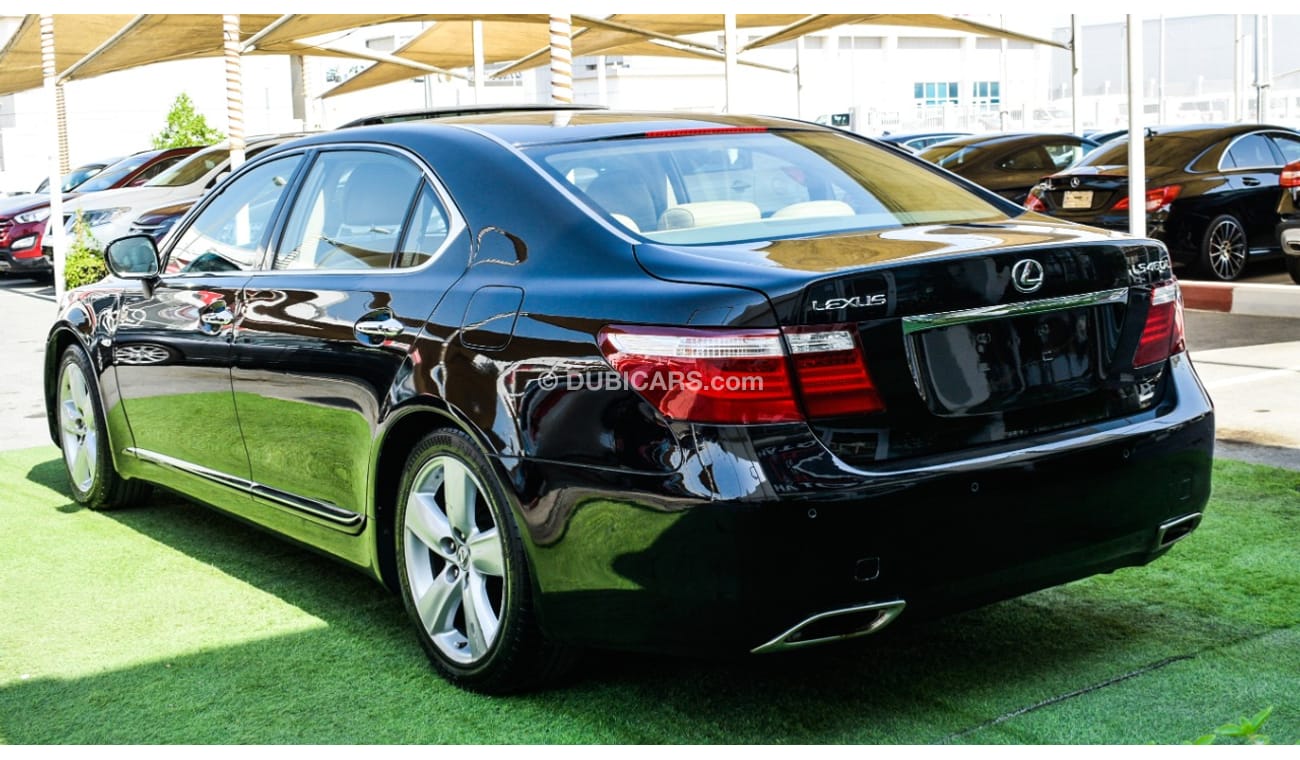 Lexus LS460 Gulf large number one radar aperture leather refrigerator suction doors alloy wheels screen sensors