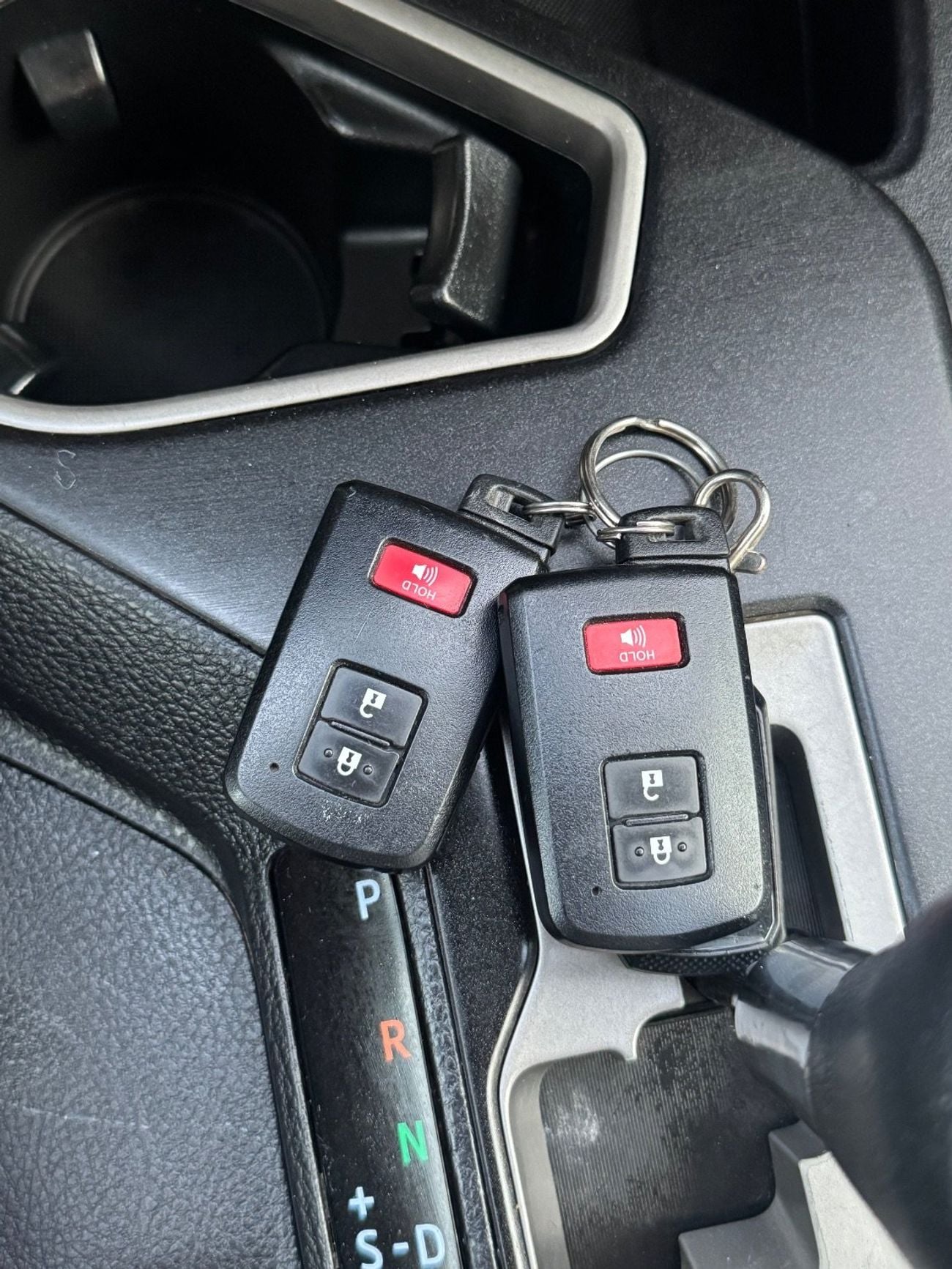 تويوتا راف ٤ XLE 2.0L