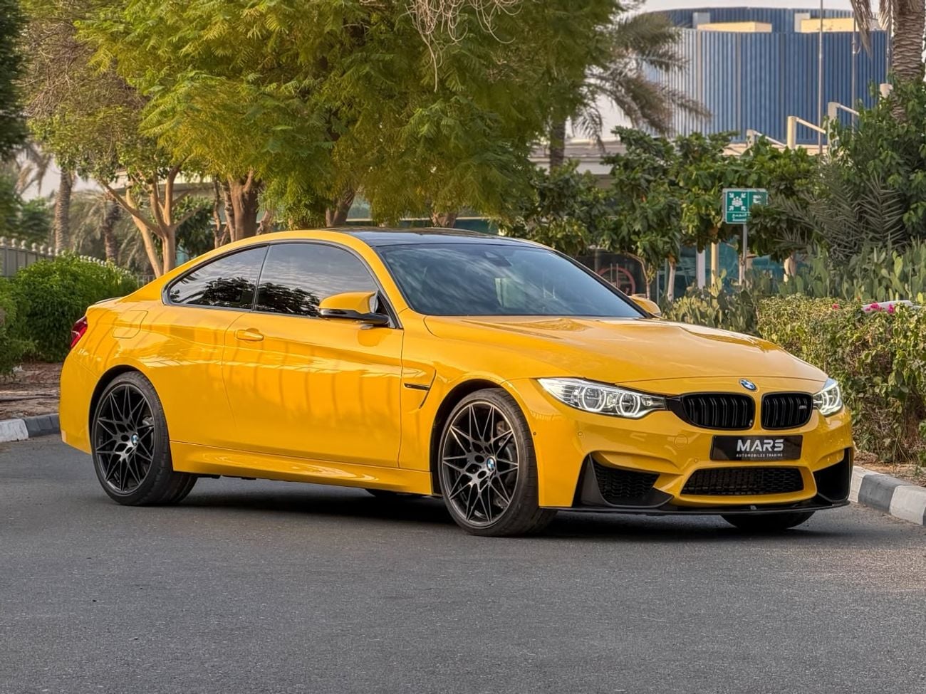 BMW M4 CS