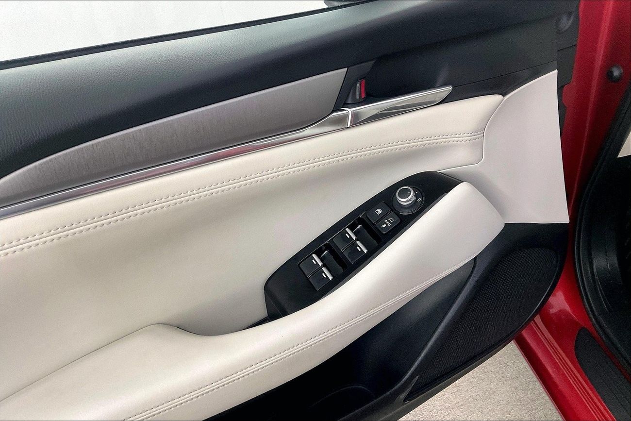 مازدا 6 Luxe | شامل الضمان | 0 ﺪﻔﻋﺓ ﺃﻮﻟﻯ