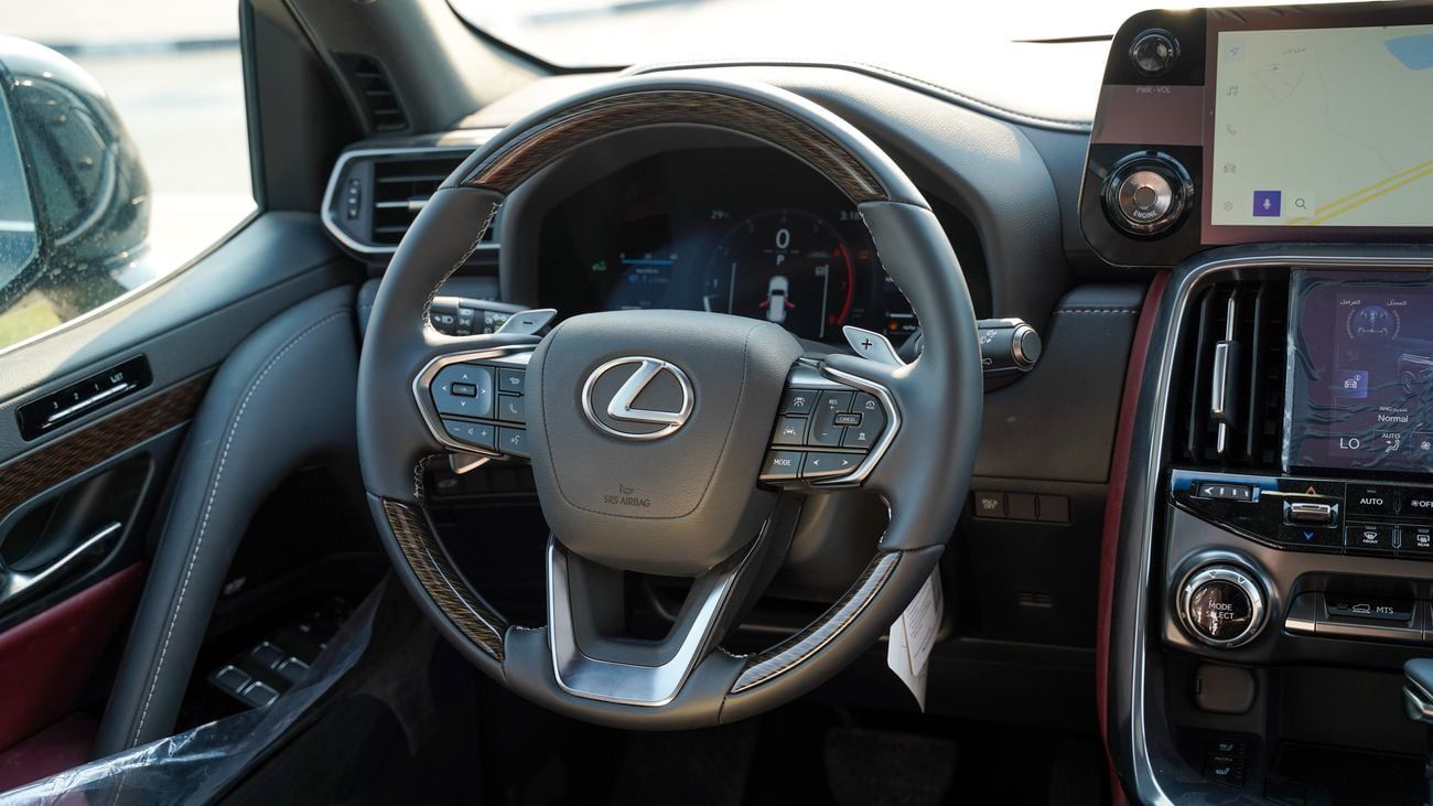 Lexus LX600 SIGNATURE