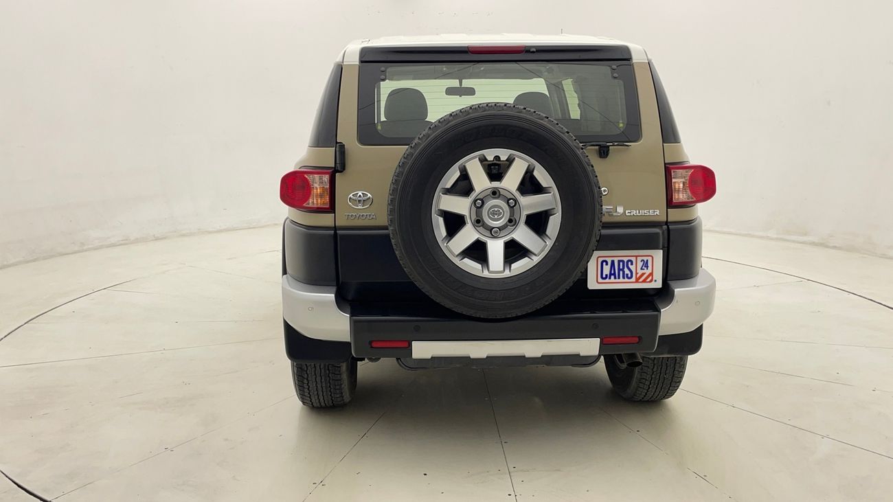 تويوتا إف جي كروزر GXR 4 | بدون دفعة مقدمة | اختبار القيادة في المنزل