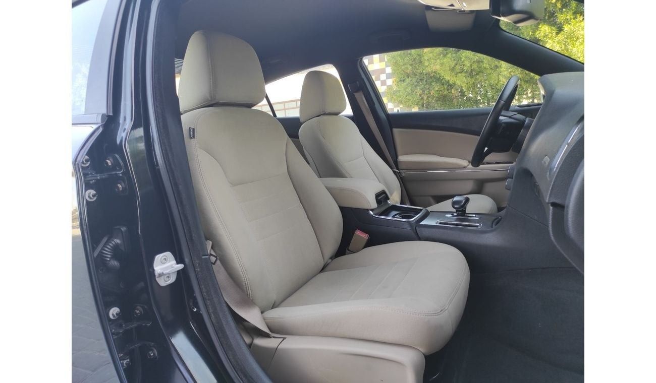 Dodge Charger Dodgy Charger 2013 Gcc V6 full automatic