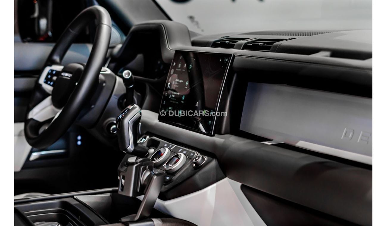 لاند روفر ديفندر 2023 Land Rover Defender 110 P400 S, 2028 Land Rover Warranty + Service Contract, Low Kms, GCC