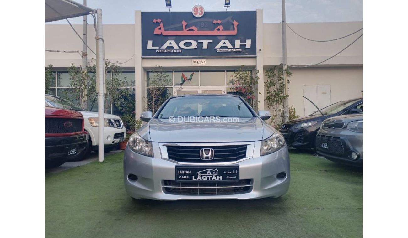 هوندا أكورد موديل 2009 خليجى مثبت سرعة تحكم رنجات جناح خلفى سنتر لوك تكييف باور بحالة ممتازةلاتحتاج لأى مصاريف