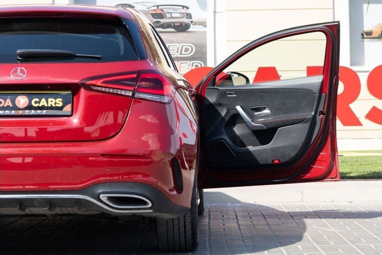 مرسيدس بنز A 180 Mercedes-Benz A180 2022 European Spec (Clean Tittle) under Warranty with Flexible Down-Payment.