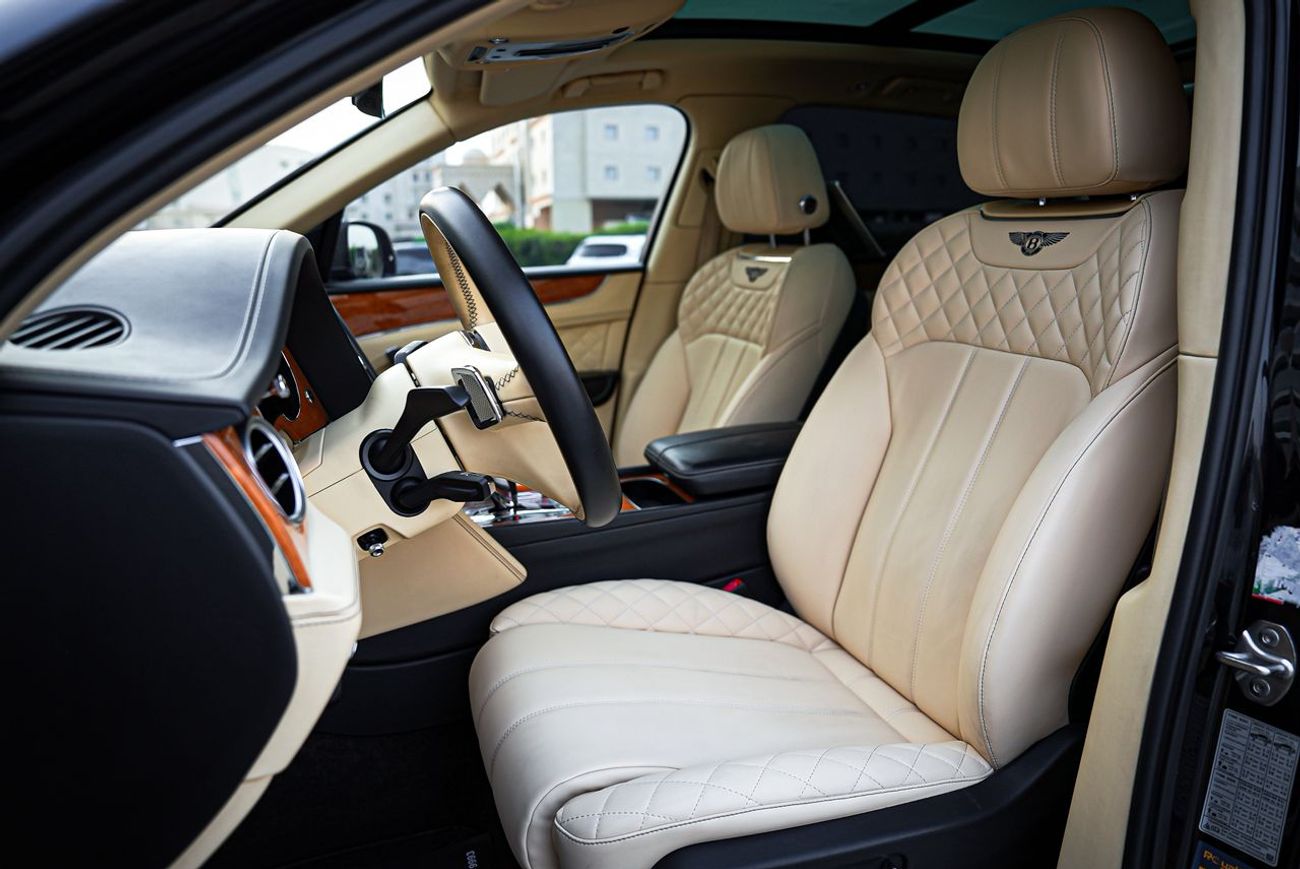 Bentley Bentayga GCC 1 OWNER