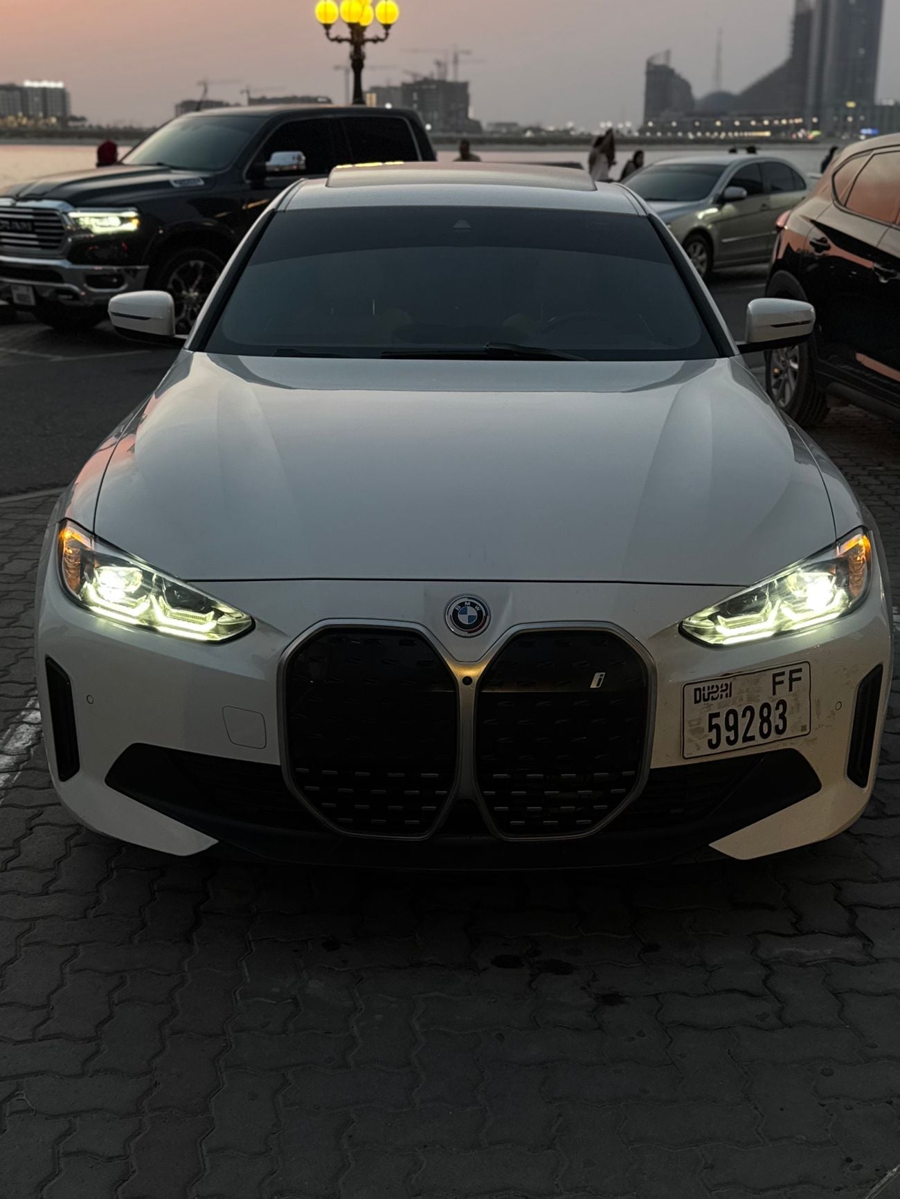 بي أم دبليو i4