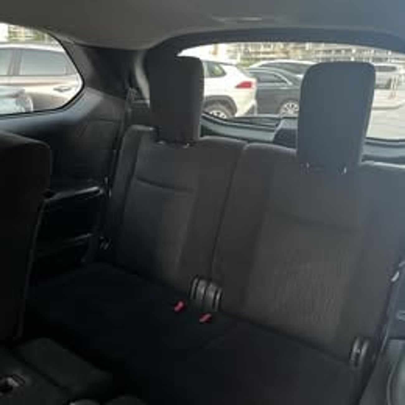 Nissan Pathfinder S 3.5L (260 HP) 4WD