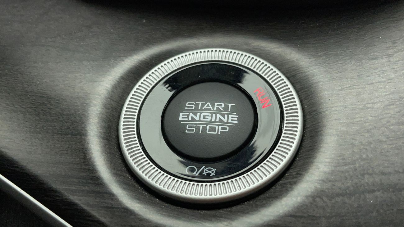 جيب جراند شيروكي LIMITED 3.6 | بدون دفعة مقدمة | اختبار القيادة في المنزل