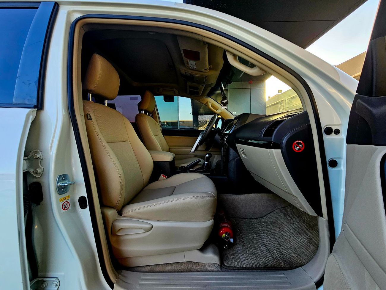 Toyota Prado GXR/ SUNROOF LEATHER/ V6 4.0L 4WD/ LOW MILEAGE