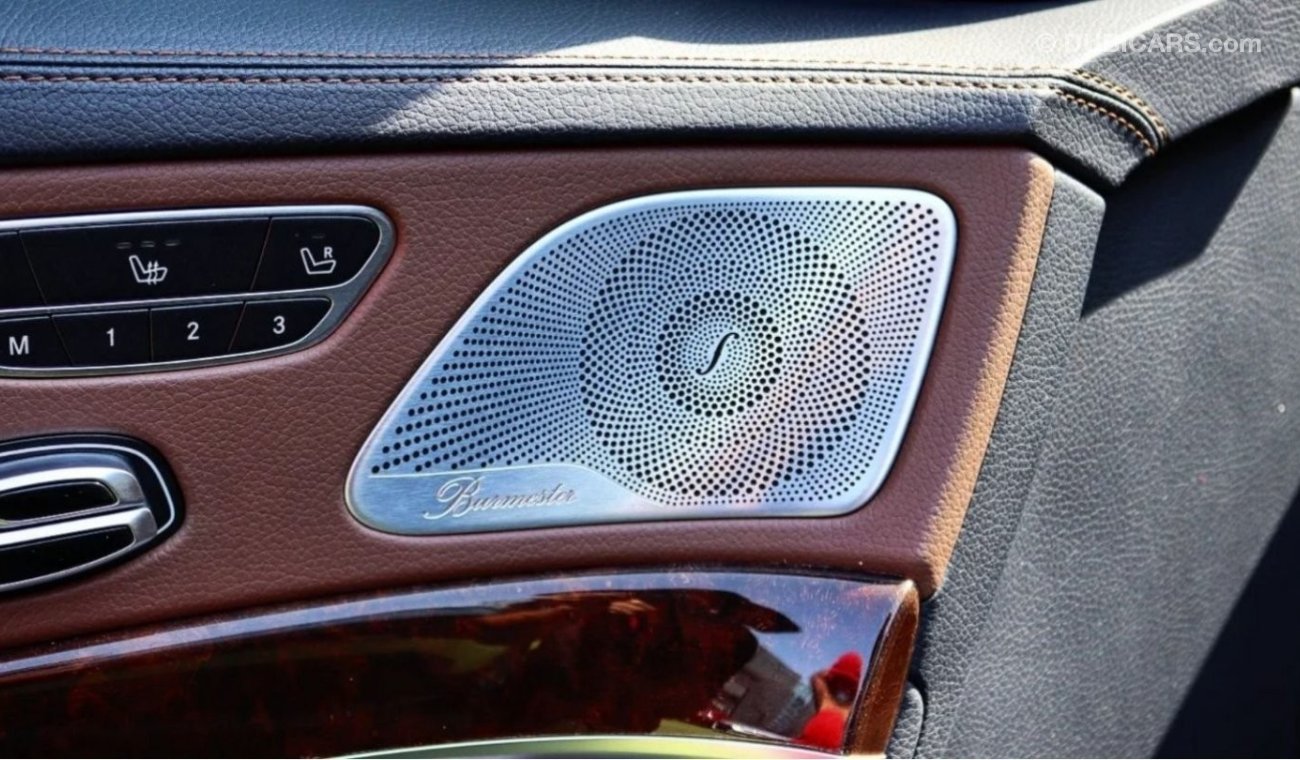 مرسيدس بنز S 560 S560 Mercedes-Benz V8 2019, FullOption, Original Airbags, Excellent and Clean Condition
