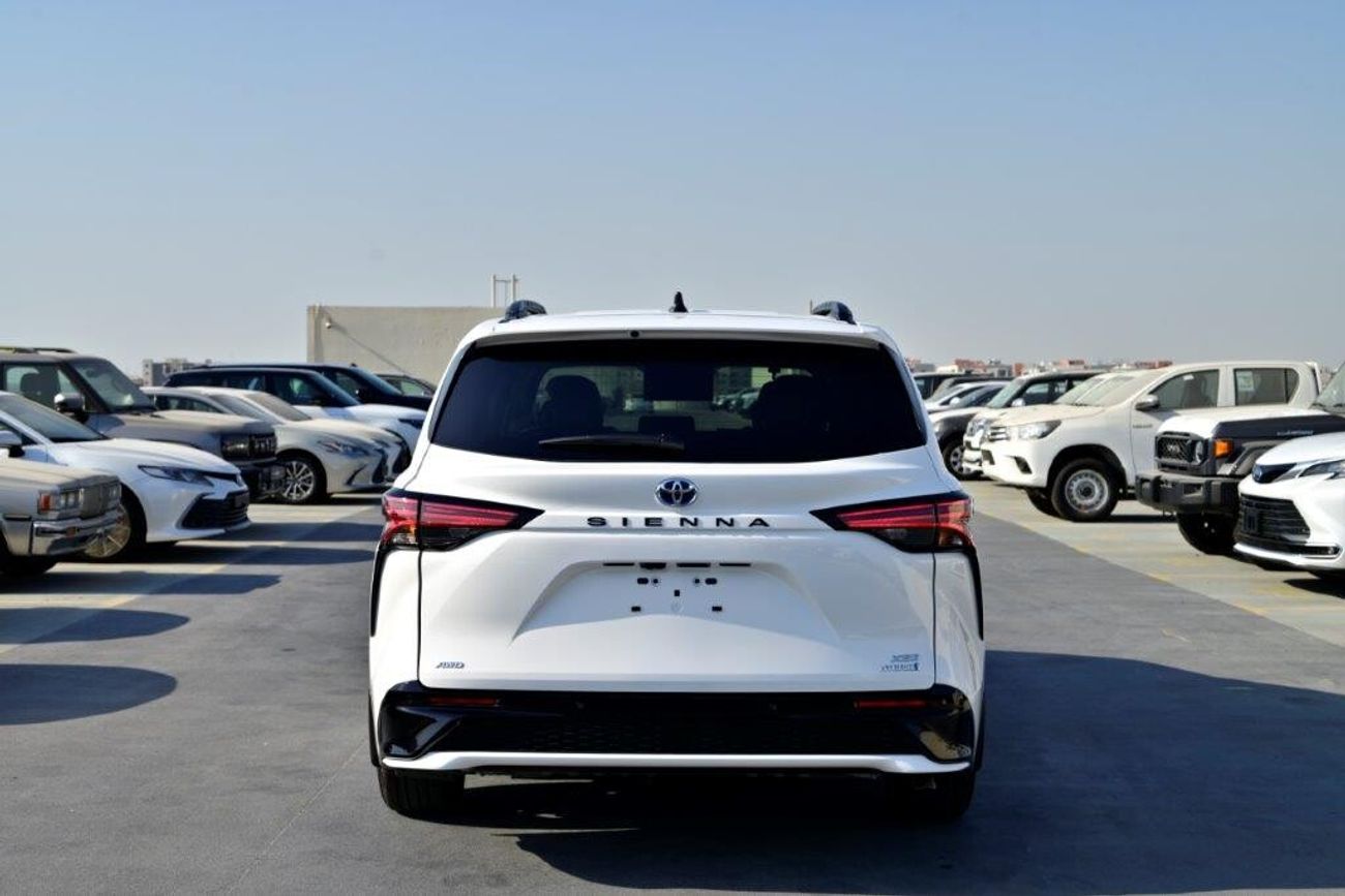 Toyota Sienna XSE Tech Pack 2.5L E-AWD 7-Seater Automatic