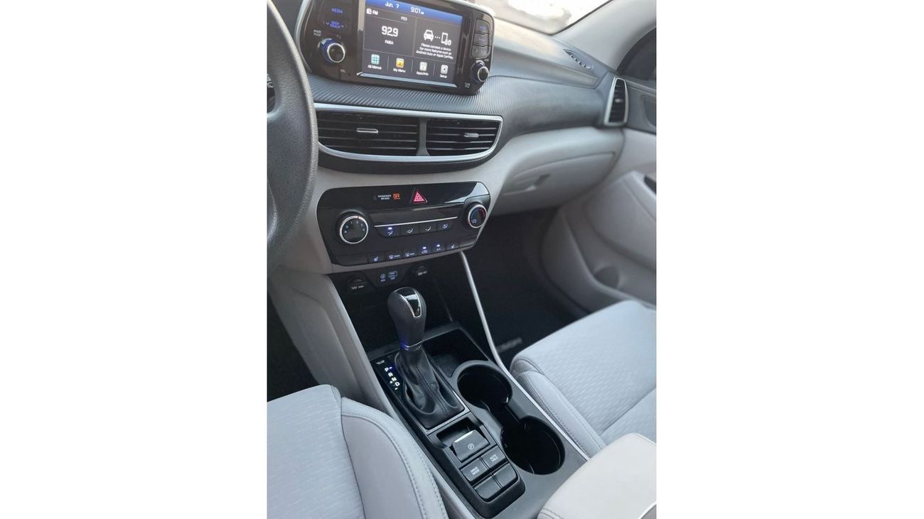 Hyundai Tucson 2019 Hyundai Tucson 2.0L V4 SEL Premium Push Start Electric Seat With Radar - 86,000 Mileage