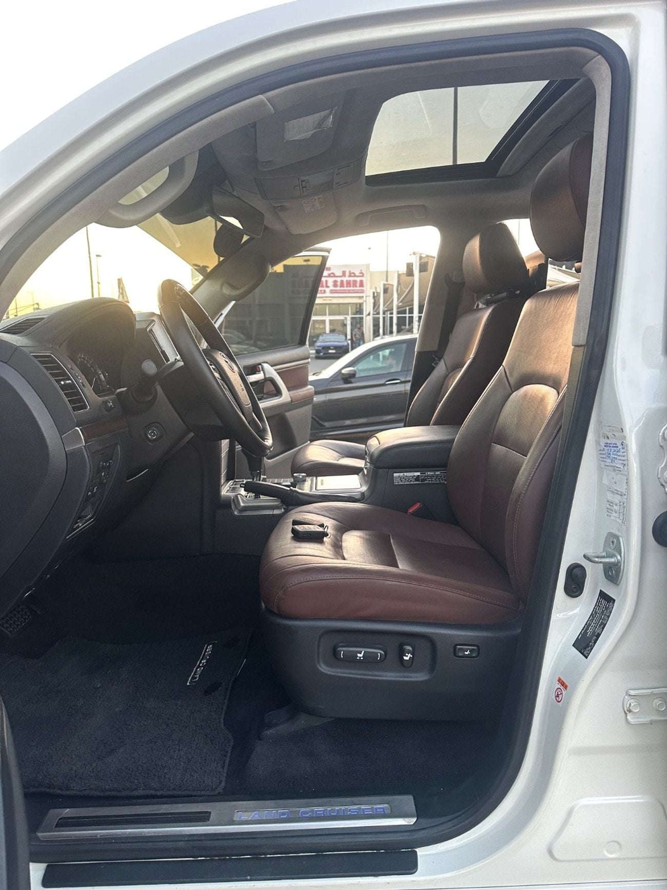 Toyota Land Cruiser VXR