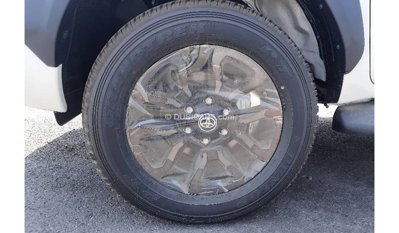 Toyota Hilux 4x4 D/C 2.8L DSL A/T - ADVENTURE - 23YM - WHT_BLK (FOR EXPORT)