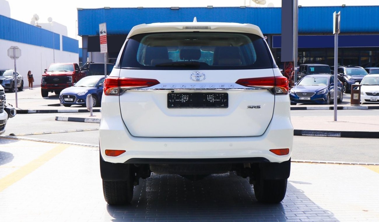 Toyota Fortuner SRS 2.7