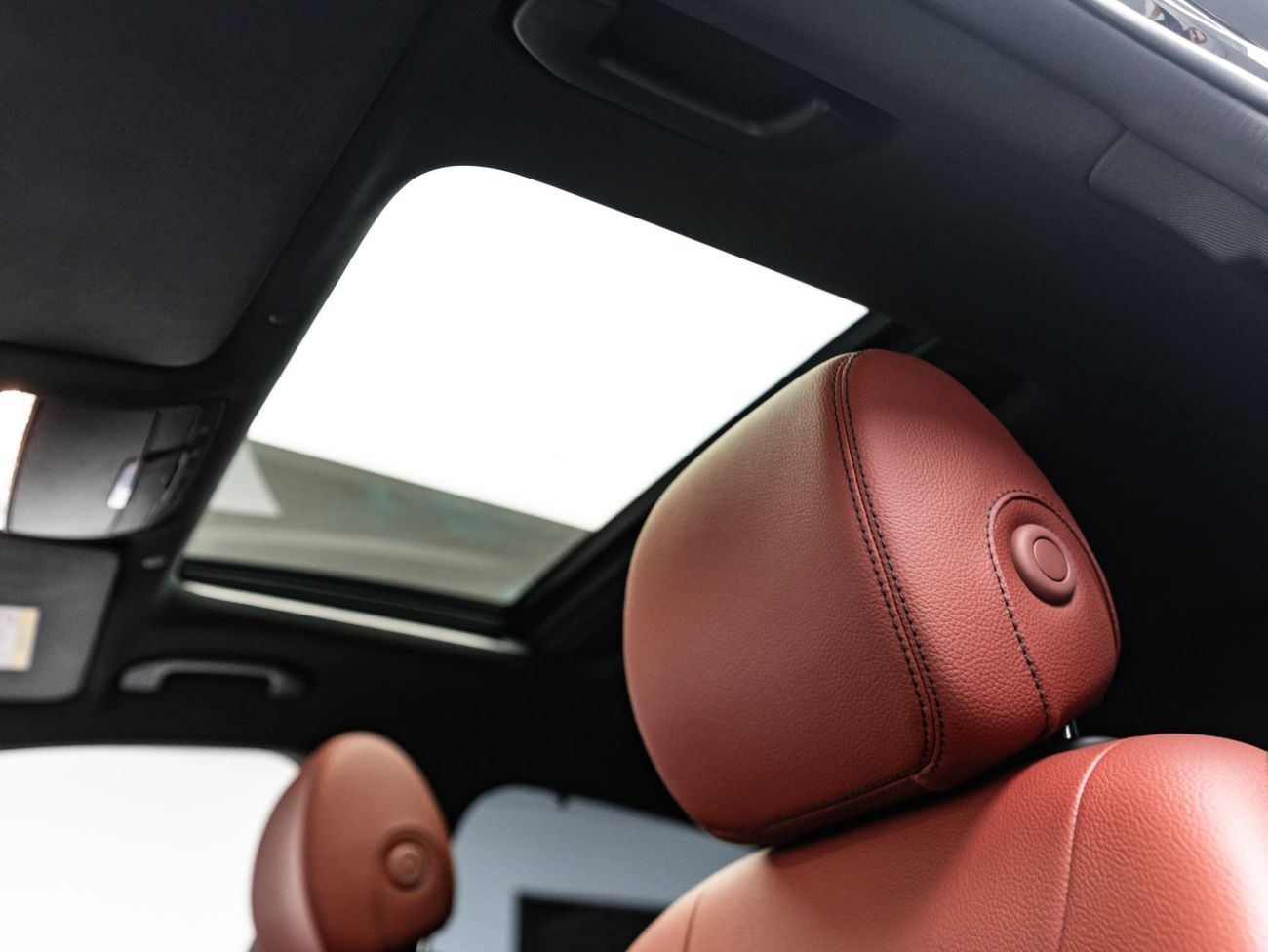 Mercedes-Benz GLC 300 4Matic 2023 Mercedes GLC 300 Coupe, 2027 Mercedes Warranty, Full Service History, Low KMs, GCC