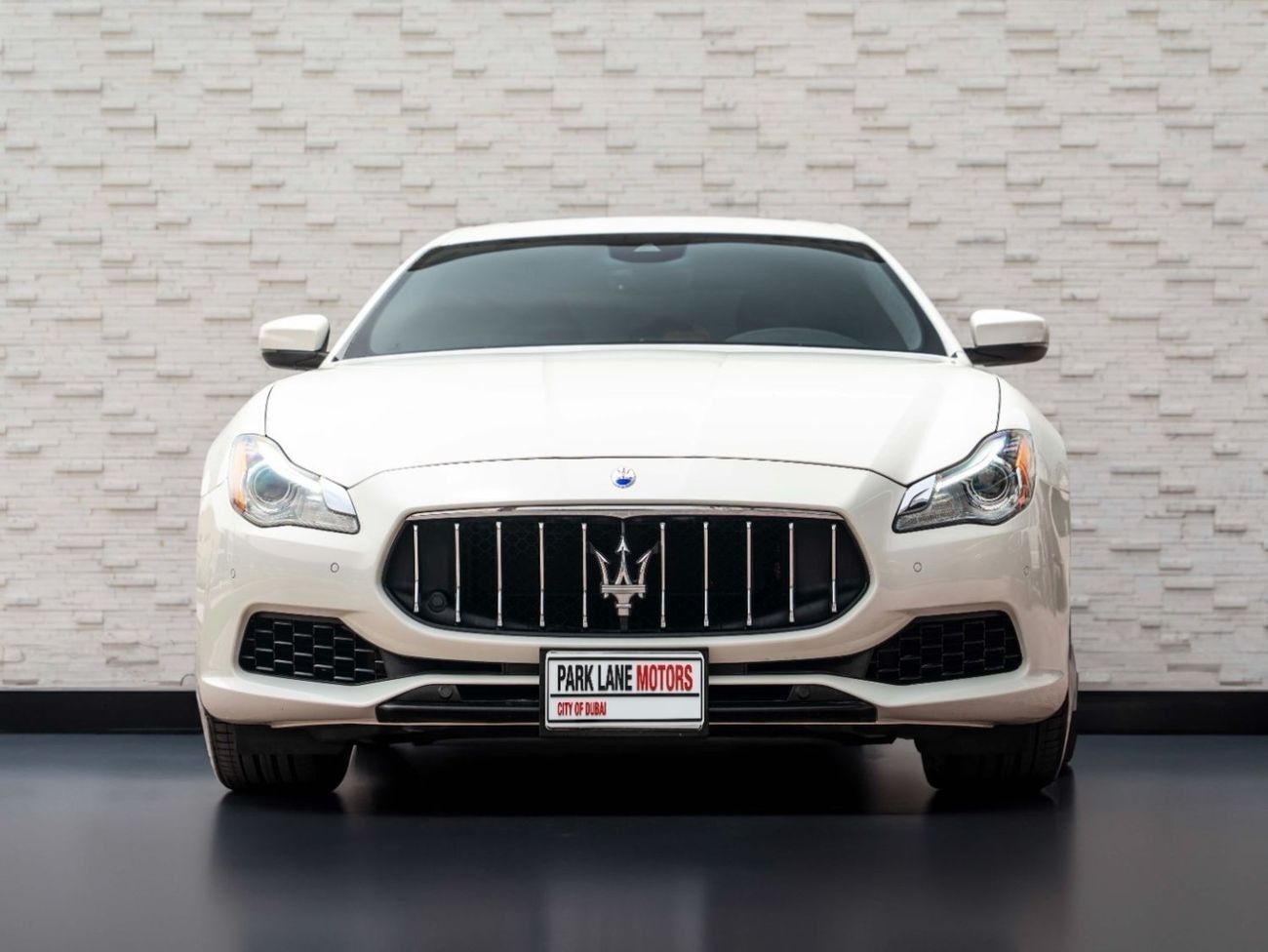 مازيراتي كواتروبورتي Std 3.0L (350 HP)