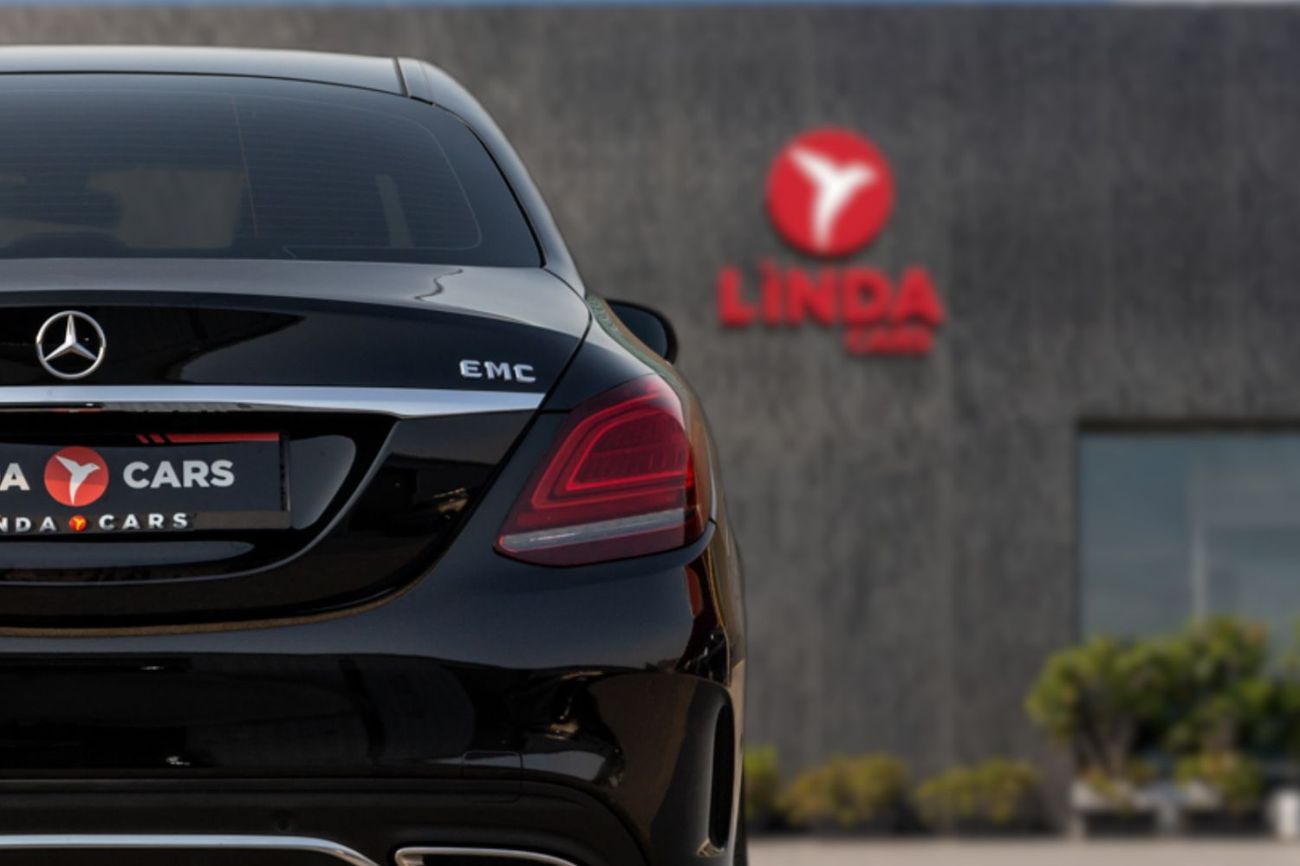 مرسيدس بنز C 200 STD