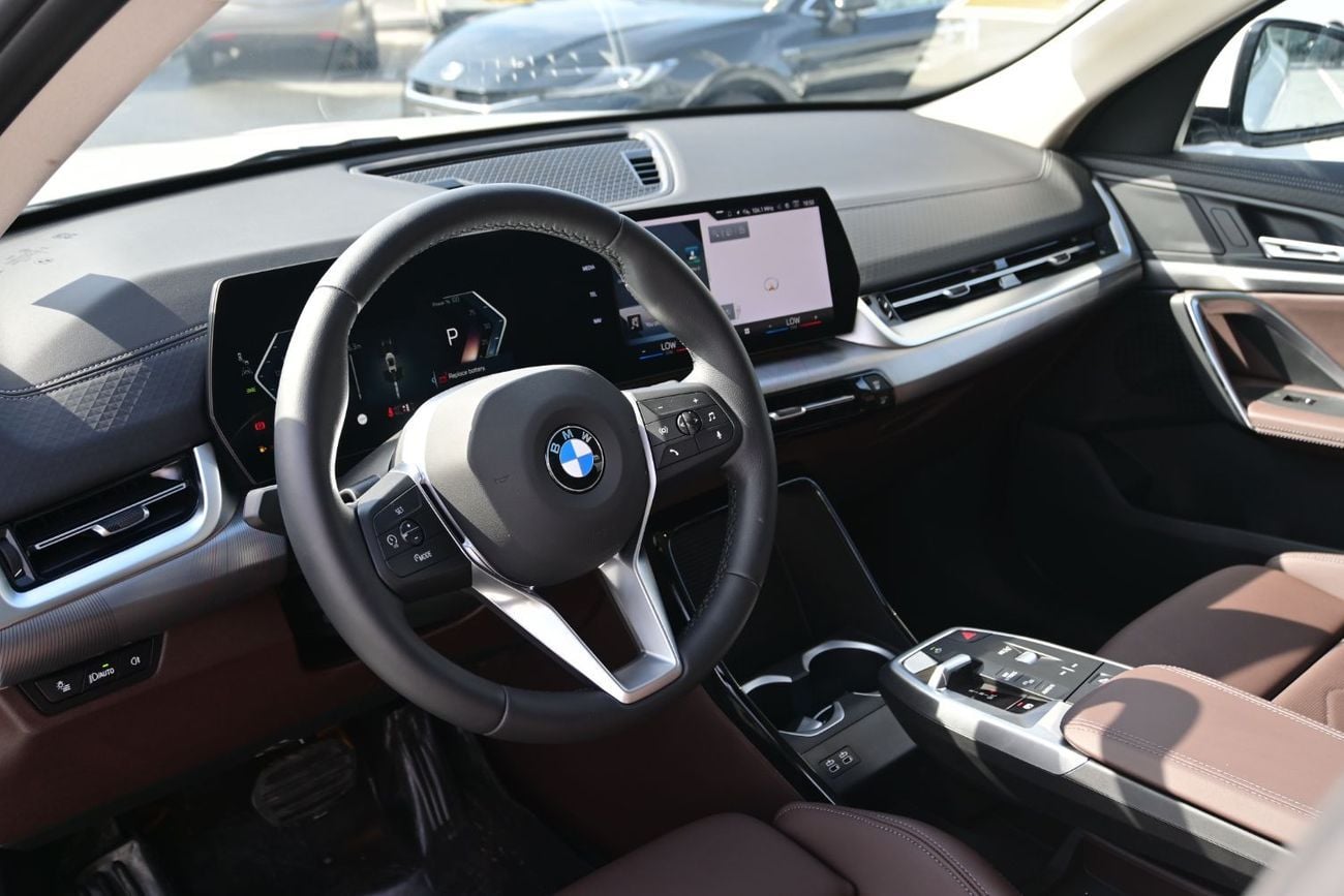 BMW X2 SDRIVE25I M SPORT BMW X2 sDrive 25i 2.0L Turbo, M Sport Model 2025