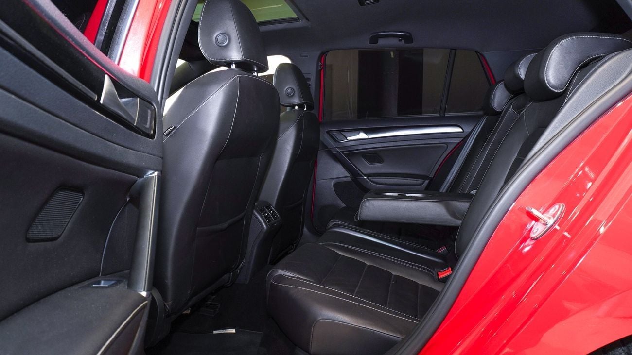 فولكس واجن جولف ار 4MOTION