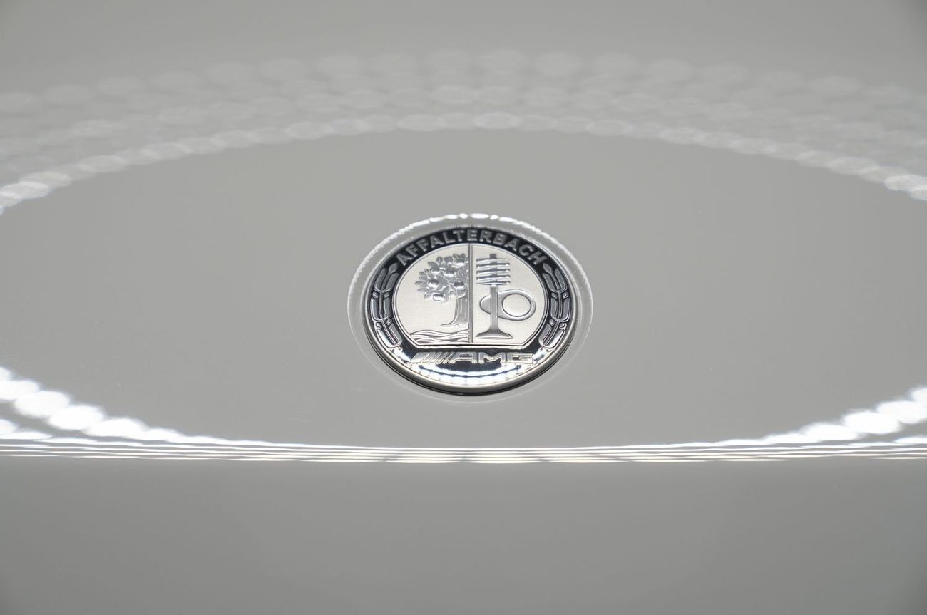 Mercedes-Benz G 63 AMG (GCC) Double Night Package / Full Carbon Fiber / + 10% For local Registration