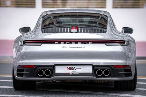 بورش 911 Carrera 4S 3.0L (380 HP) Coupe