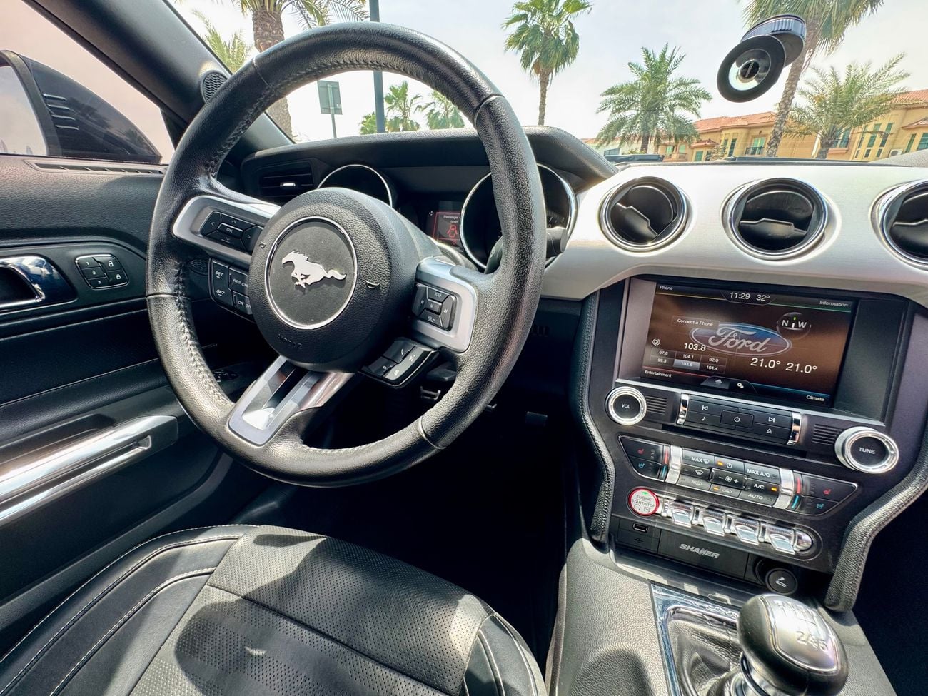 Ford Mustang PREMIUM