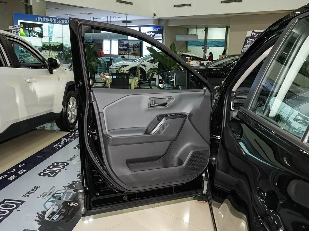 Toyota RAV4 Luxury Edition Export Price