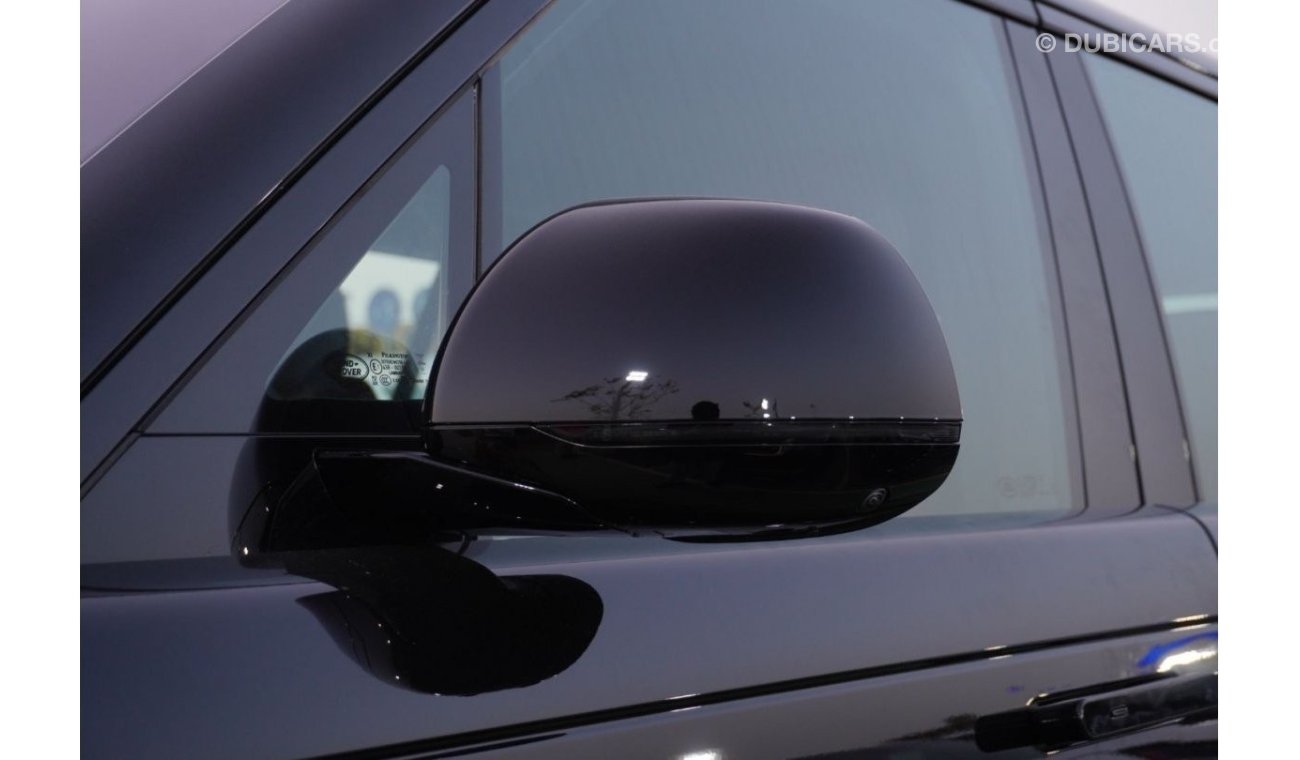 Land Rover Range Rover 2023 Range Rover HSE P530 4.4L TT V8