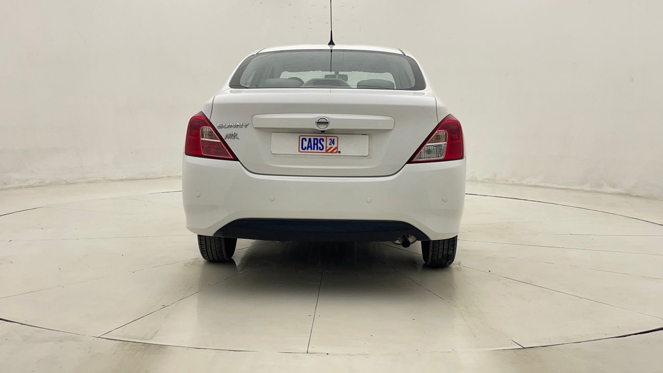 نيسان صني S 1.5 | بدون دفعة مقدمة | اختبار القيادة في المنزل