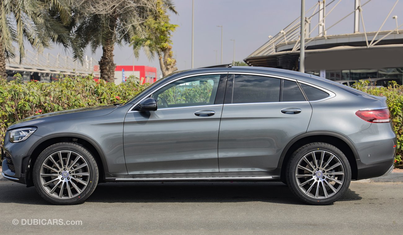 مرسيدس بنز GLC 300 AMG 4Matic ,GCC 0km W/ 3Yrs or 100K km + 3Yrs or 60K Svcs @Official dealer