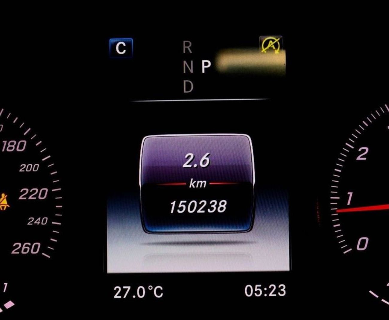 Mercedes-Benz GLC 250 4MATIC 2.0L Mercedes GLC 250, 2018, 4MATIC, GCC, original paint accident-free in excellent condition