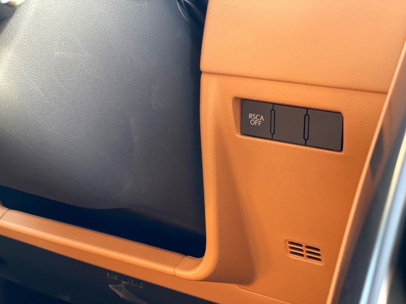 Lexus LX600 Brand new  3.5L Signature model 2026Petrol