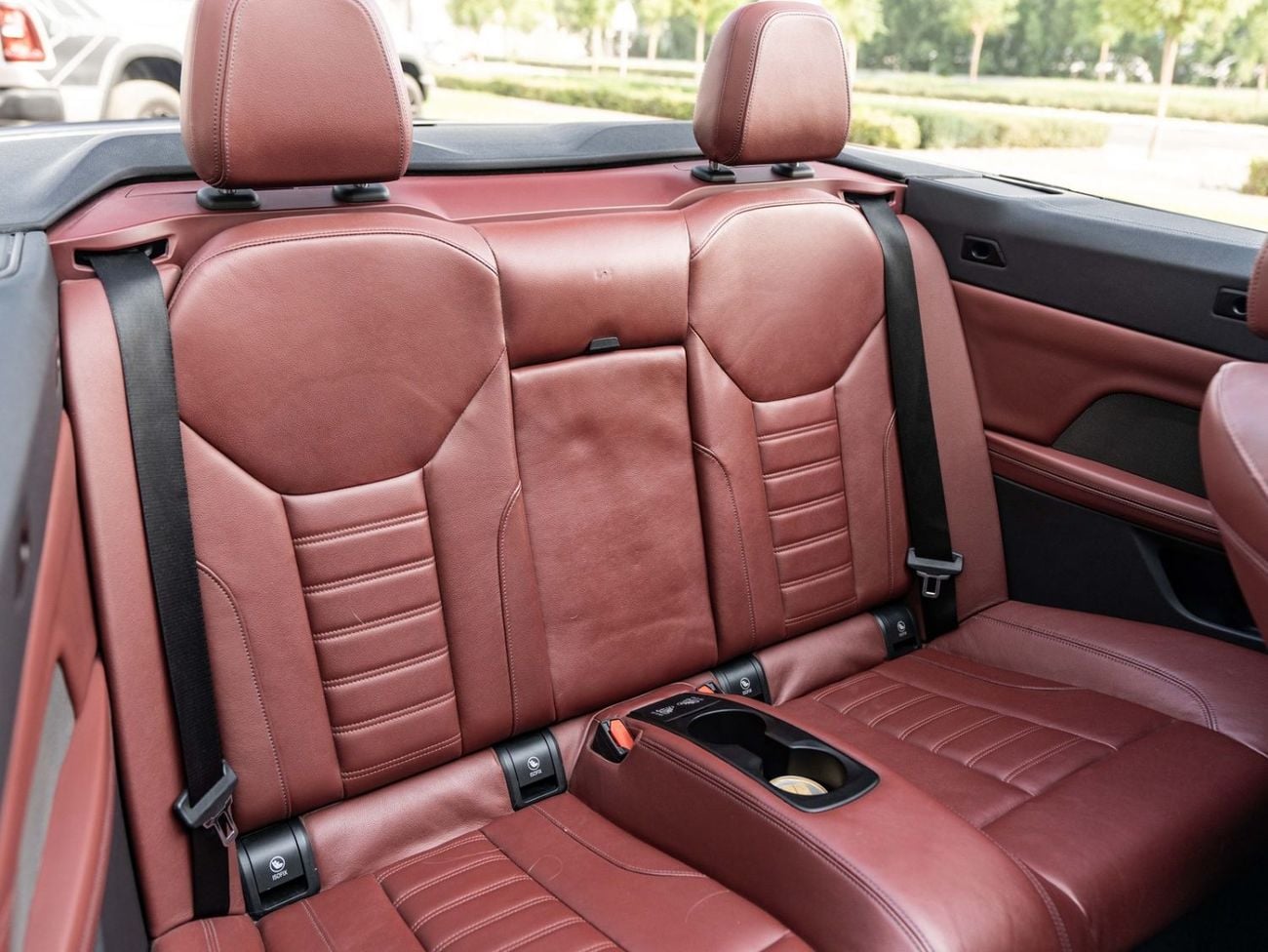 بي أم دبليو 420i CONVERTIBLE BMW 4 Series 420 2021 مواصفات خليجية