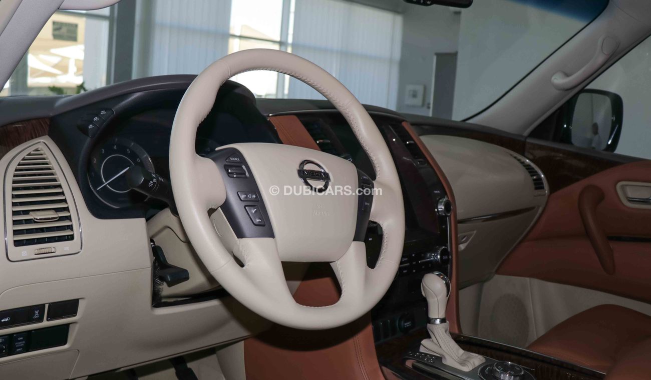 Nissan Patrol SE With  Platinum Kit full service history