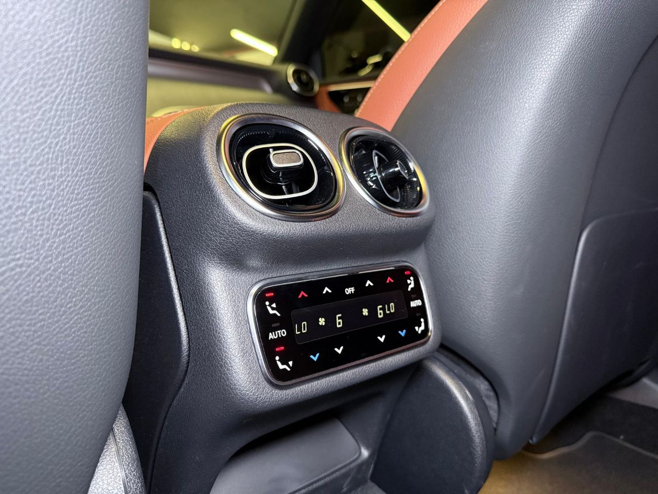 مرسيدس بنز GLC كوبيه 200 4MATIC 0% Down-payment | AED 5,000 P/M | 2024 GLC200 Coupe | AMG Package | Warranty and Service cont