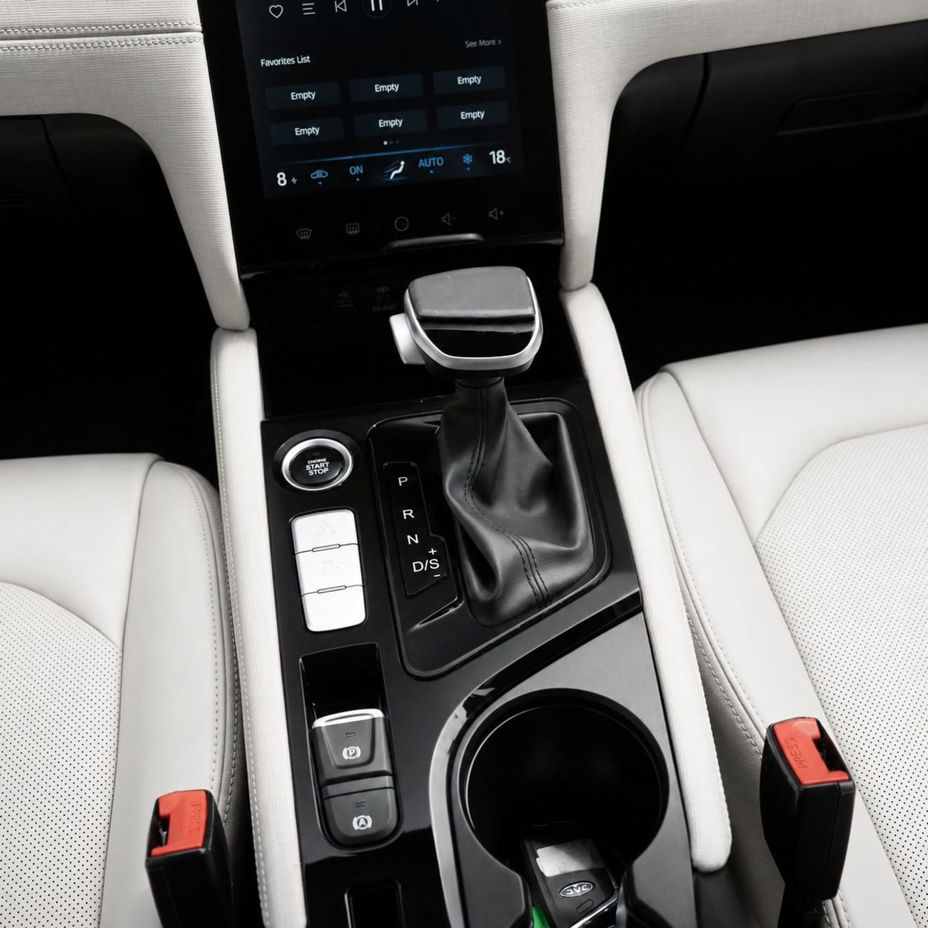 JAC J7 LUXURY AED 669 P.M • 0% Downpayment • JAC J7 • 1 Year Warranty