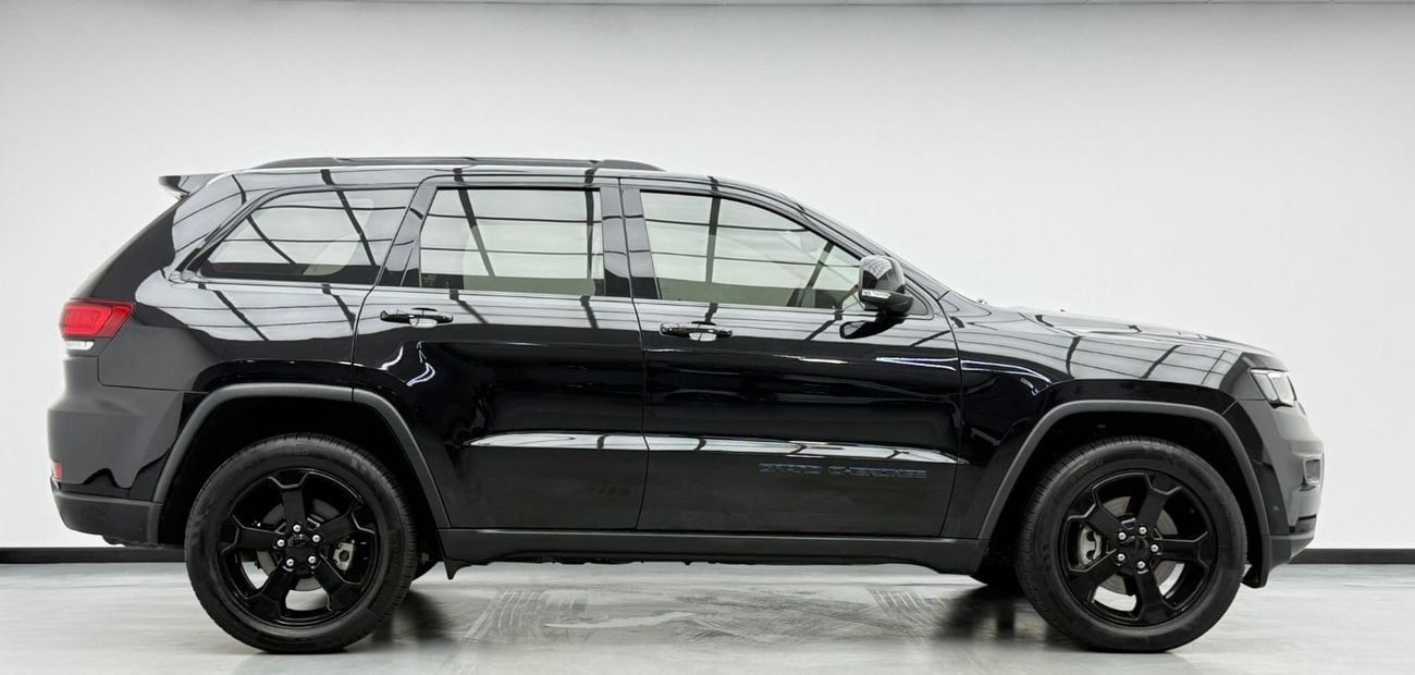 Jeep Grand Cherokee Overland 5.7L (360 HP) 2019 Jeep Grand Cherokee Overland, Warranty, Full Service History, Excellent