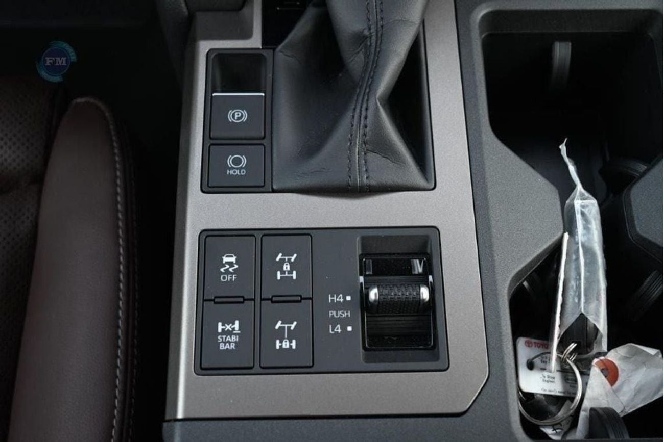 Toyota Prado Prado Adventure Dual Tone 2.4T